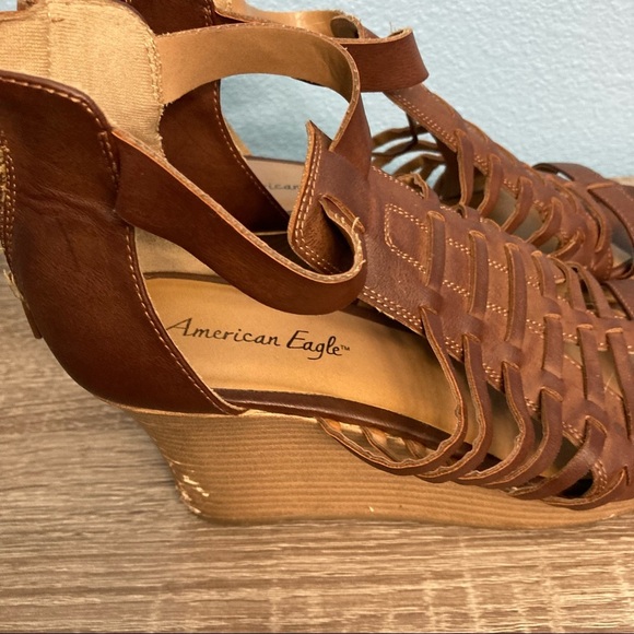 American Eagle Gladiator Peep Toe Wedge Heels - Brown - Size 11 - Picture 3 of 8